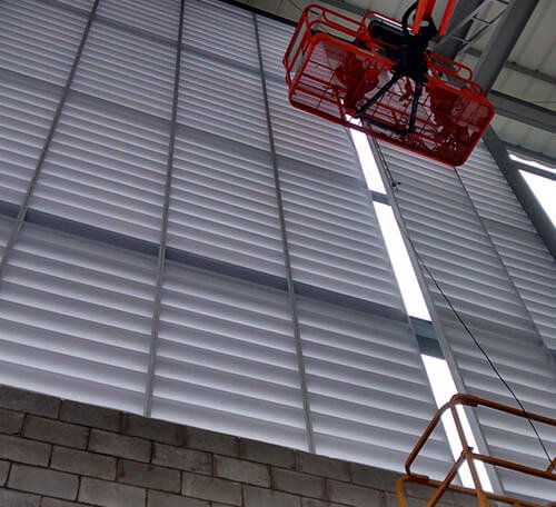 Instalação de Venezianas Industriais em Santo Amaro 2014